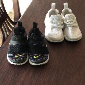 Girls Nike hurache sneakers